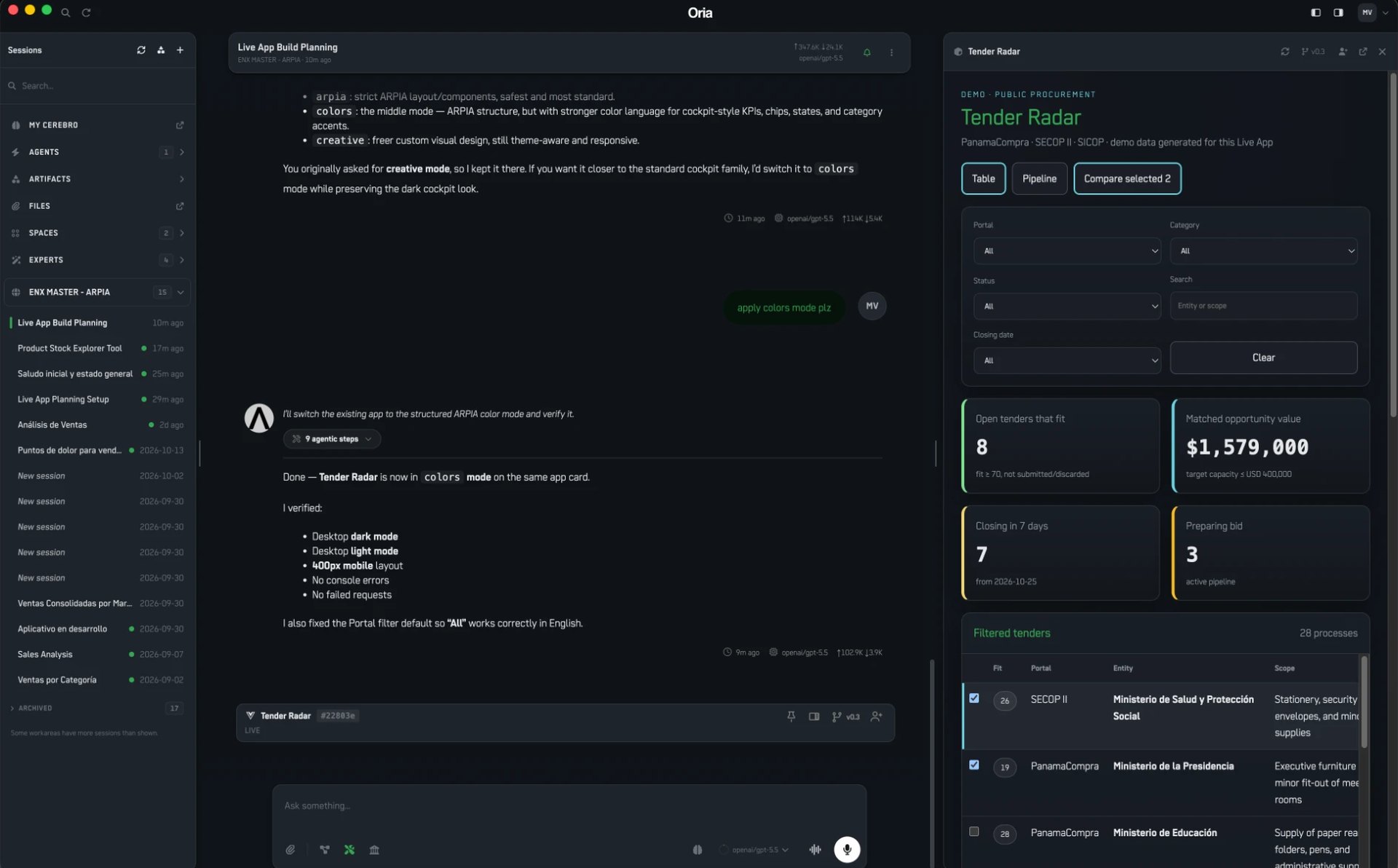 Una sesión de Oria: a la izquierda la conversación que construyó el radar de licitaciones, a la derecha la aplicación en vivo con sus vistas de tabla, pipeline y comparación